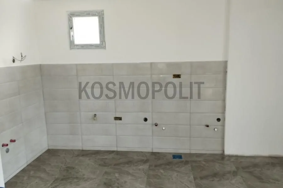 Prodaja, kuća, 290m², Novi Banovci, Stara Pazova
