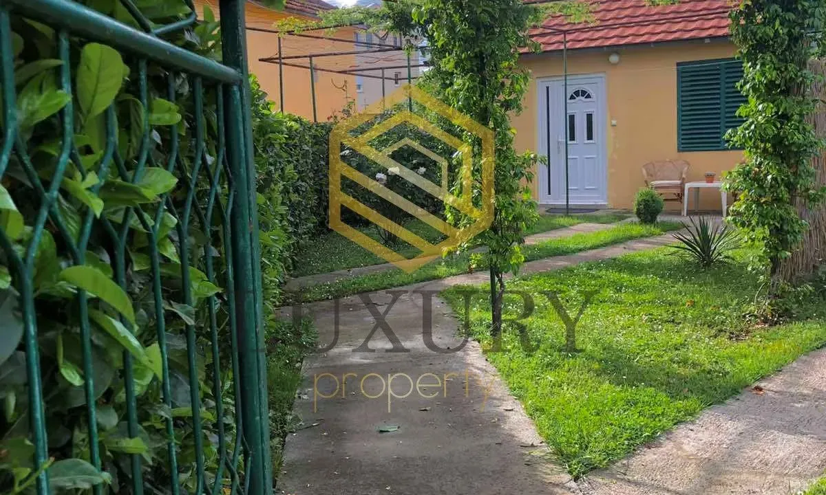 Rent, house, 30m², City Kvart, Podgorica