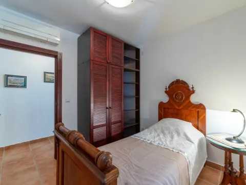 Prodaja, trosoban stan, 112m², Kotor, Crna Gora - image 11