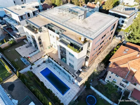 Prodaja, četvorosoban stan, 220m², Savski Venac, Beograd - image 20