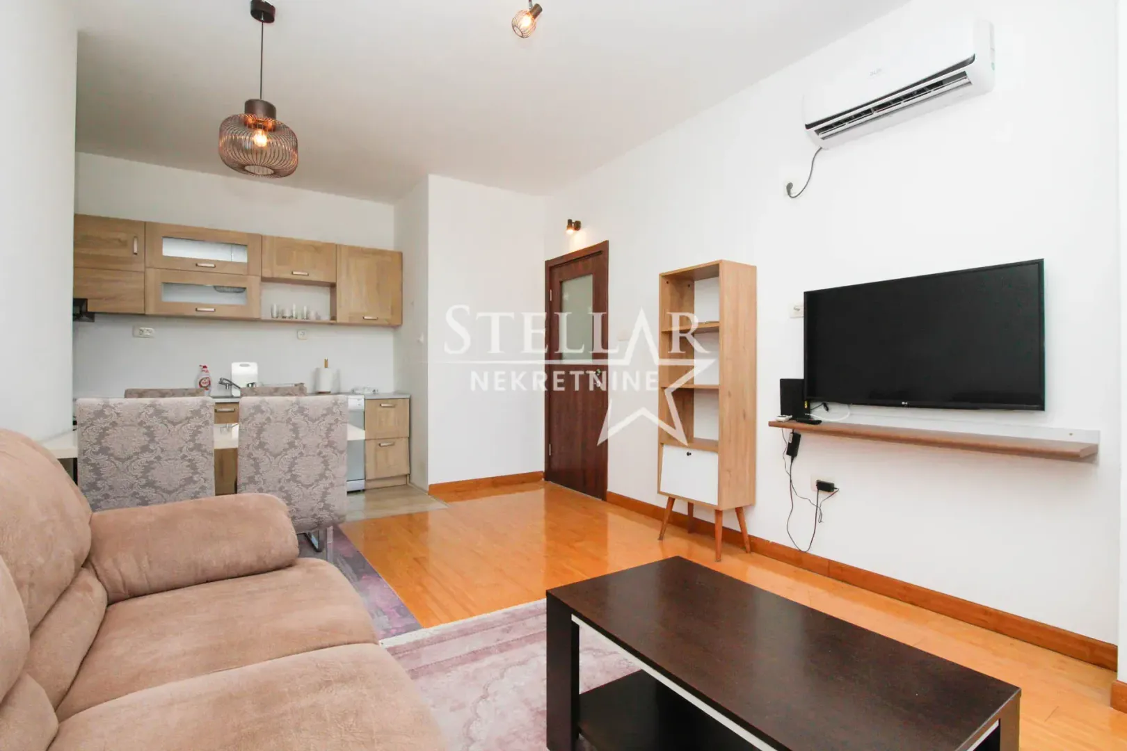 Prodaja, dvosoban stan, 64m², Pobrežje, Podgorica