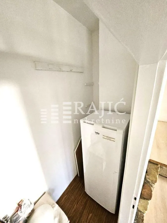 Rent, two bedroom apartment, 62m², Stari Grad, Beograd