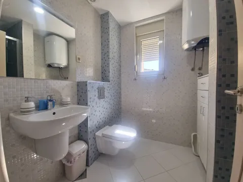 Izdavanje, jednosoban stan, 57m², Budva, Crna Gora - image 8