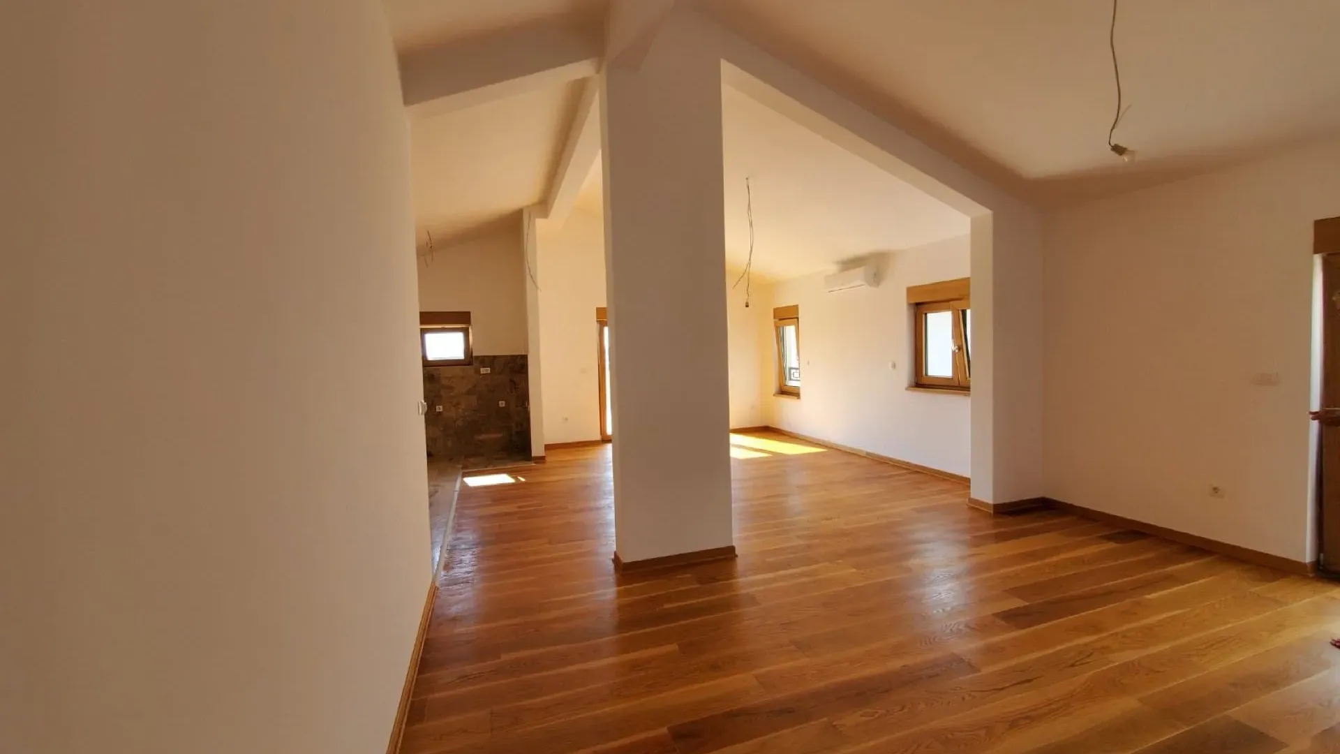 Sale, apartment, 136m², Pržno, Budva