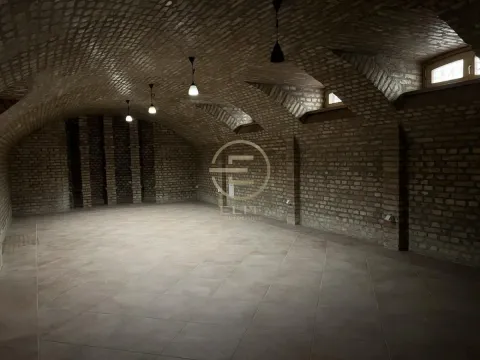 Prodaja, kuća, 158m², Sremska Kamenica, Petrovaradin - image 36