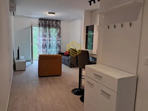 Izdavanje, jednosoban stan, 34m², Bečići, Budva - image 2