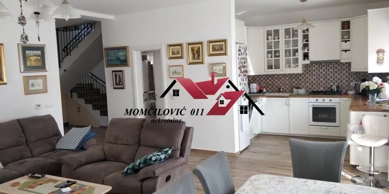 Sale, house, 320m², Zemun Novi Grad, Zemun Sve Podlokacije