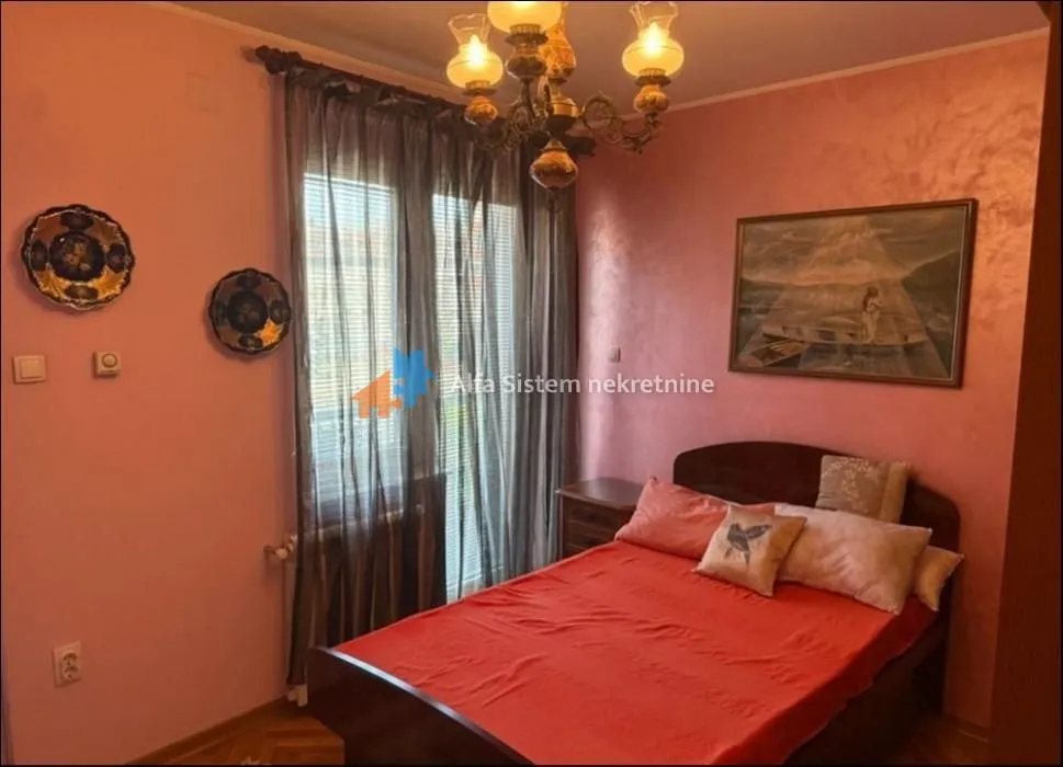 Izdavanje, dvosoban stan, 55m², Stari Grad, Beograd