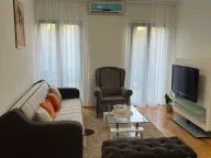 Izdavanje, dvosoban stan, 47m², City Kvart, Podgorica - image 1