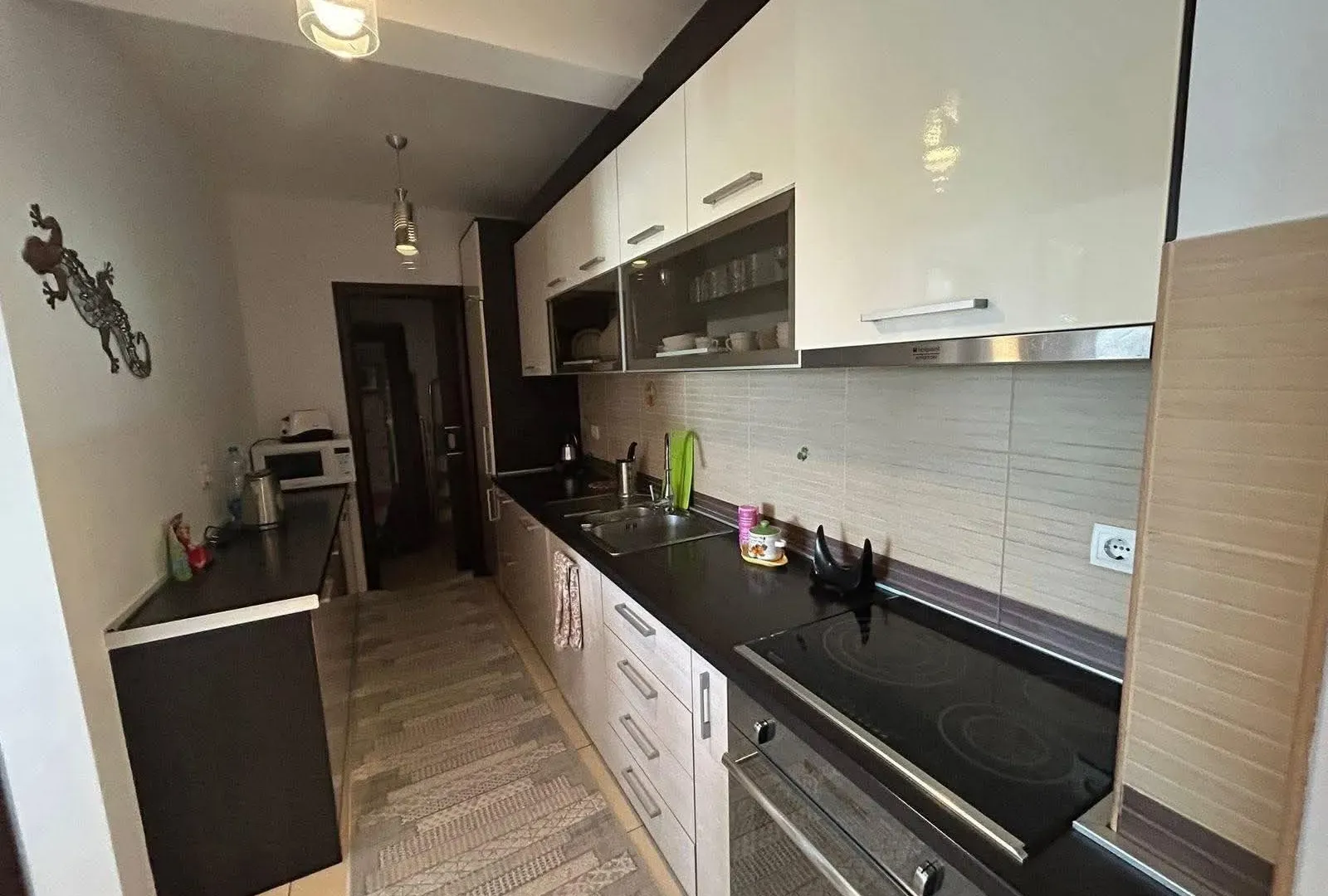 Prodaja, dvosoban stan, 84m², Bečići, Budva