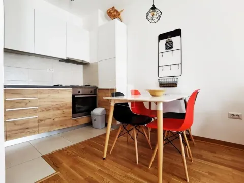 Rent, one bedroom apartment, 50m², City Kvart, Podgorica - image 7