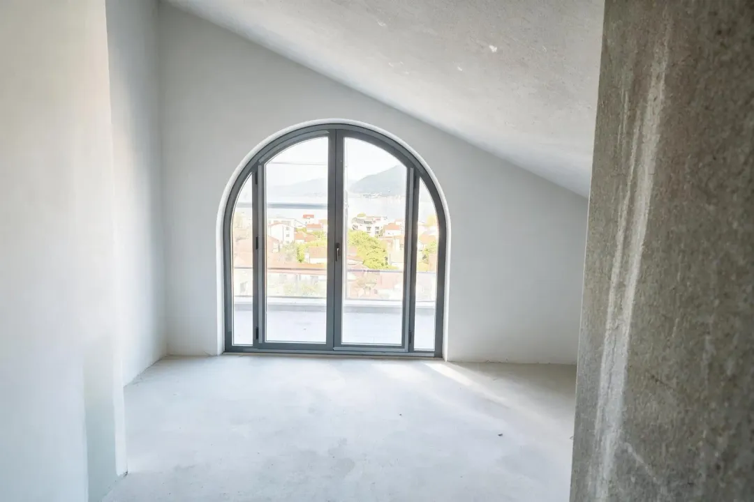 Sale, three bedroom apartment, 51m², Tivat, Crna Gora