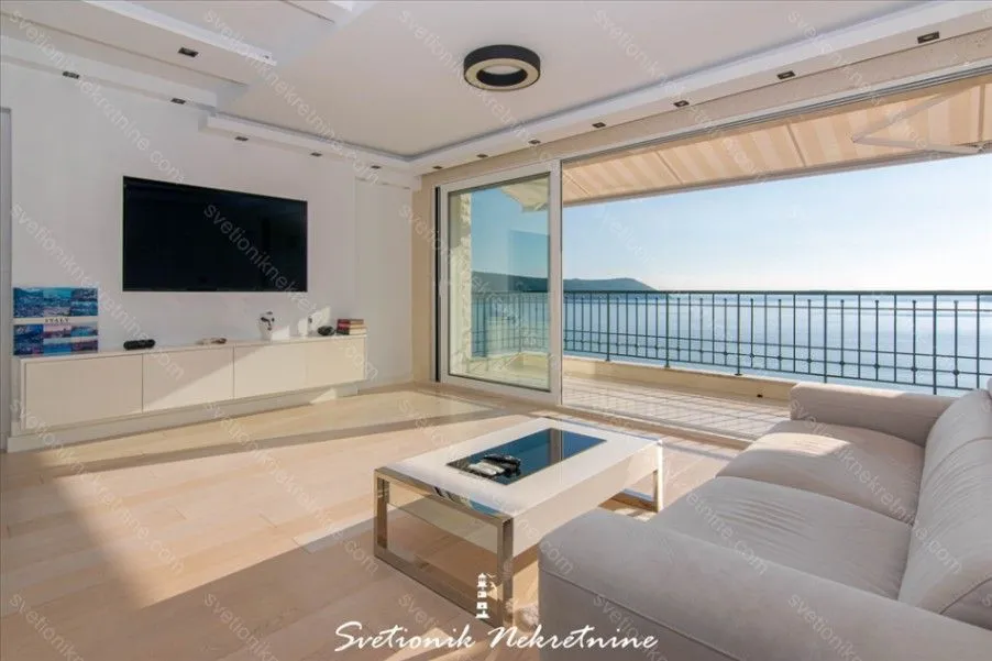 Sale, one bedroom apartment, 64m², Savina, Herceg Novi