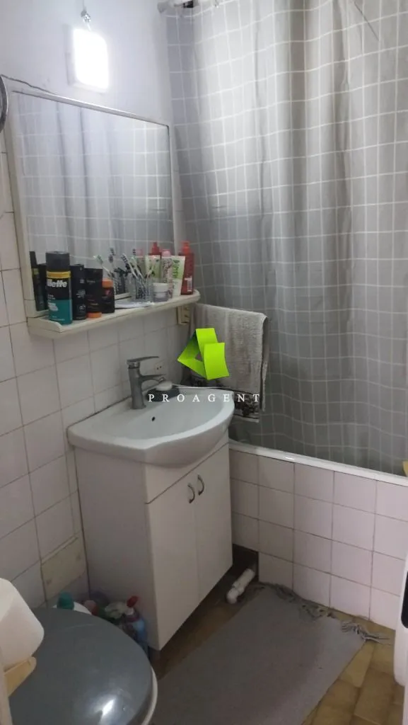 Prodaja, trosoban stan, 85m², Medijana, Niš
