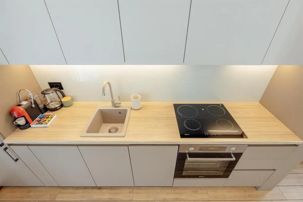 Rent, one bedroom apartment, 50m², Kotor, Crna Gora