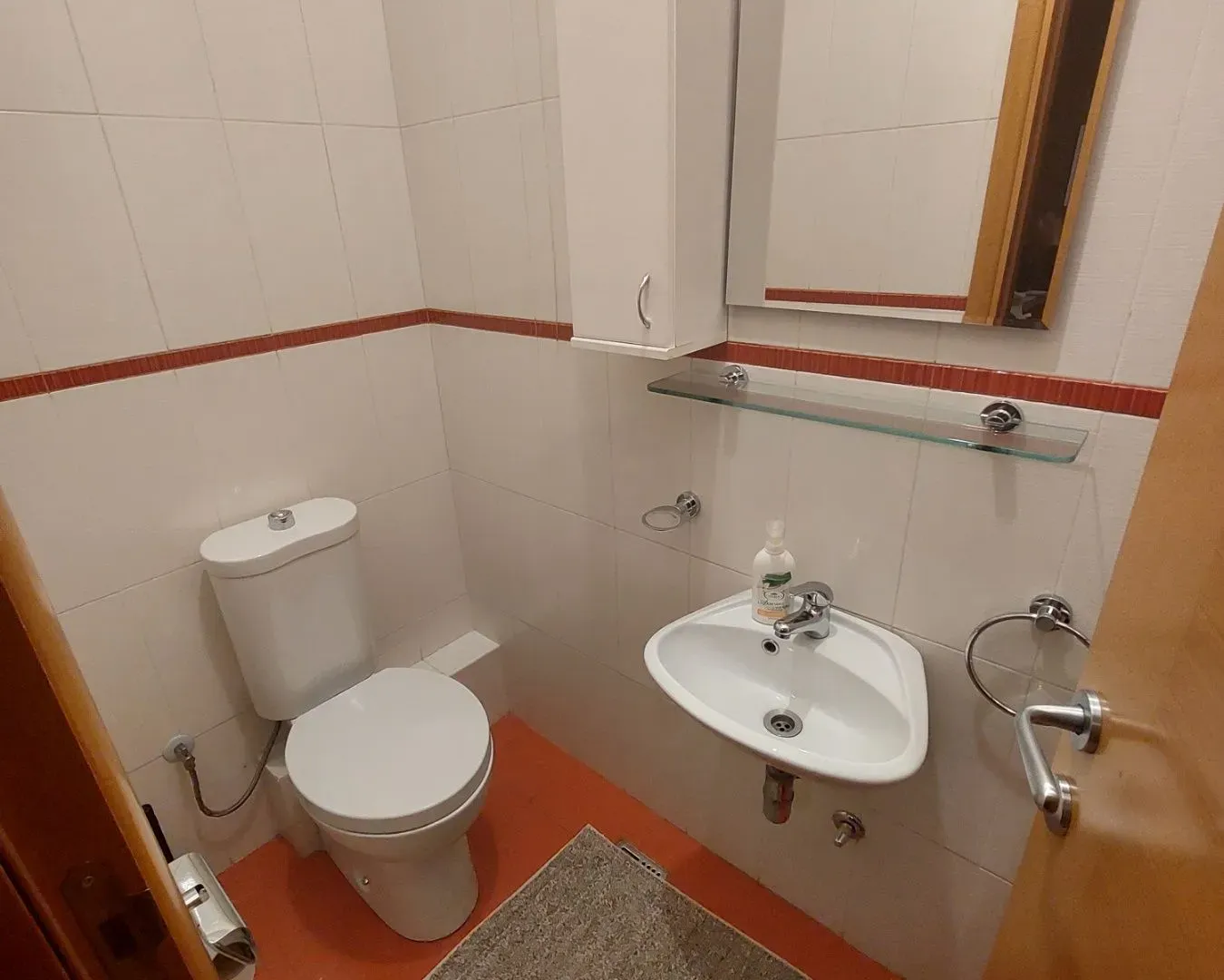 Izdavanje, trosoban stan, 105m², Preko Morače, Podgorica