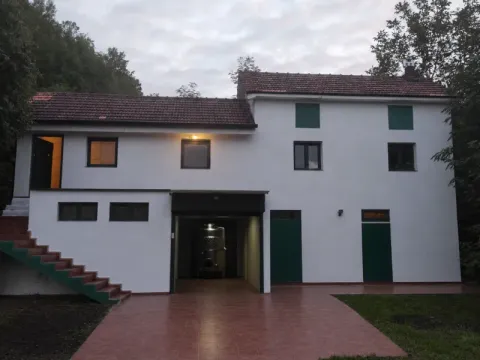 Sale, office space, 170m², Virpazar, Bar - image 1