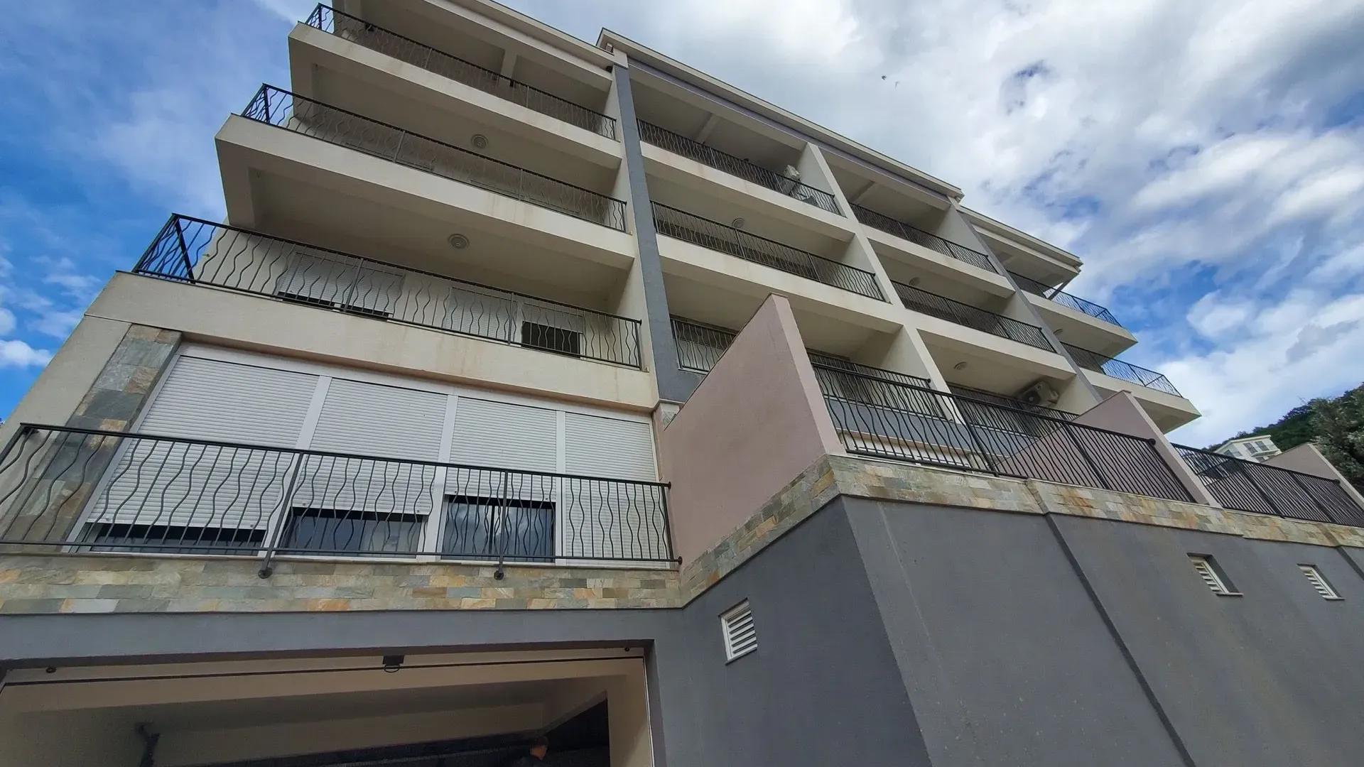 Sale, apartment, 44m², Pržno, Budva