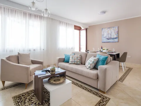 Prodaja, jednosoban stan, 72m², Bečići, Budva - image 10