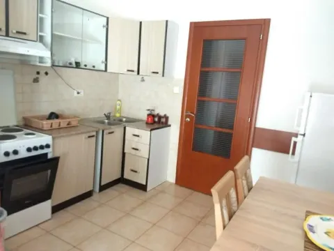 Prodaja, jednosoban stan, 35m², Centar, Nikšić - image 5