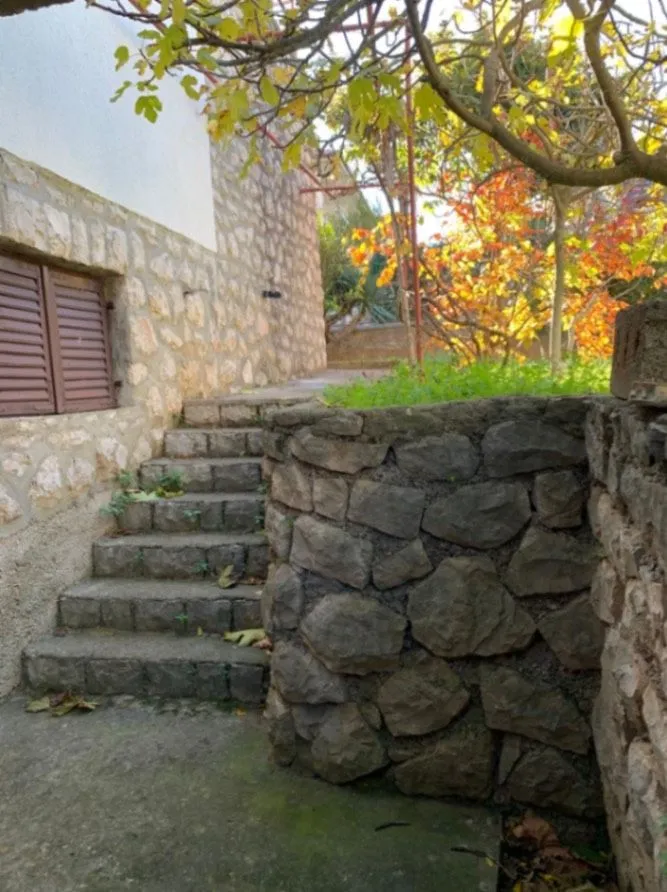 Prodaja, kuća, 180m², Dobre Vode, Bar