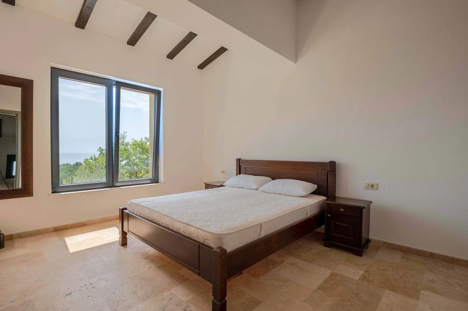 Sale, house, 500m², Buljarica, Budva