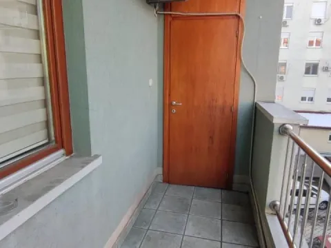 Izdavanje, garsonjera, 31m², Bulevar Oslobodjenja, Novi Sad Sve Podlokacije - image 11