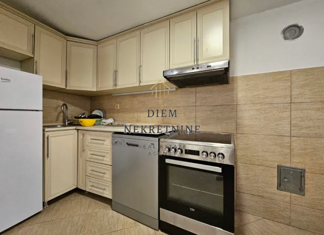 Rent, two bedroom apartment, 80m², Bjeliši, Bar