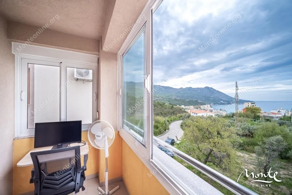 Prodaja, dvosoban stan, 55m², Bečići, Budva