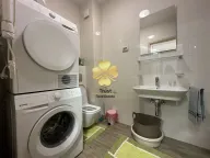 Izdavanje, dvosoban stan, 70m², City Kvart, Podgorica - image 12