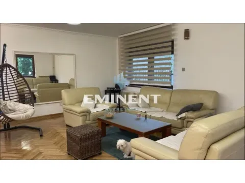 Izdavanje, kuća, 150m², Savski Venac, Beograd - image 2