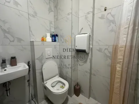 Rent, one bedroom apartment, 43m², Stari Aerodrom, Podgorica - image 1