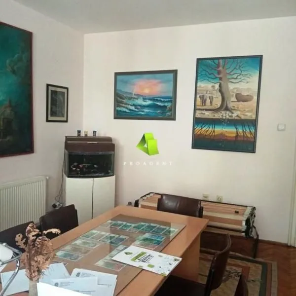 Sale, office space, 72m², Centar, Niš