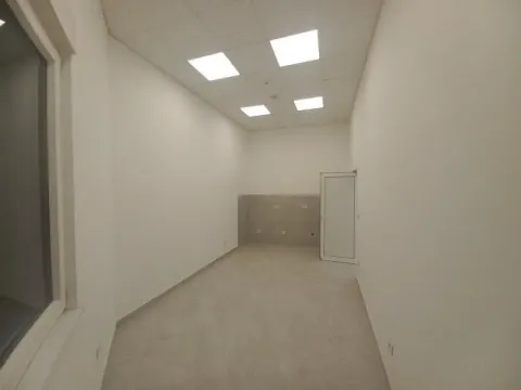 Sale, office space, 3100m², Ledine, Beograd - image 13