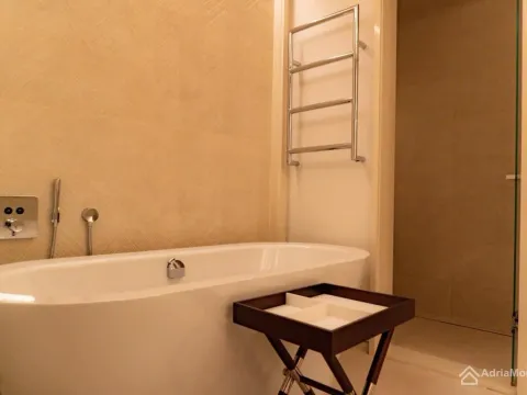 Prodaja, trosoban stan, 174m², Porto Montenegro, Tivat - image 10