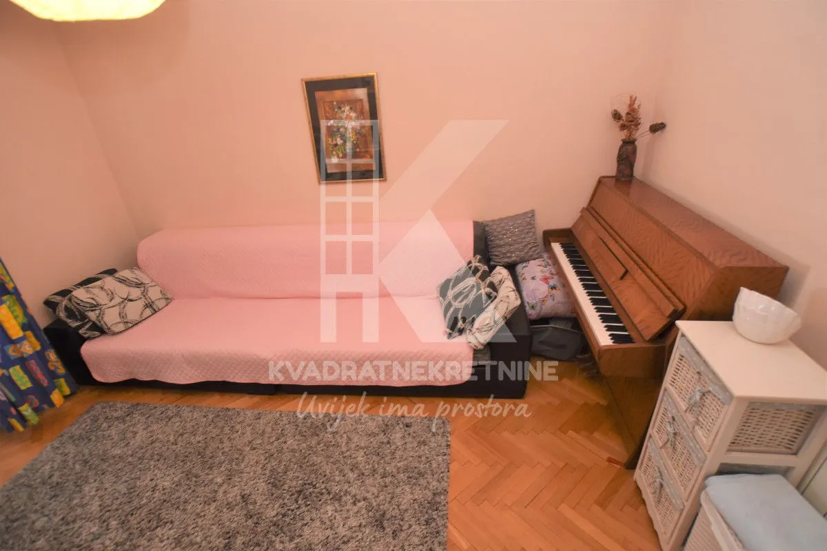 Rent, house, 410m², Donja Gorica, Podgorica