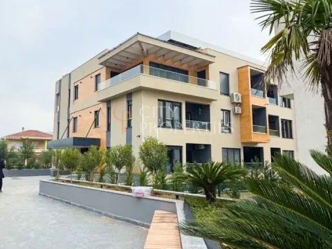 Prodaja, stan, 67m², Donja Gorica, Podgorica - image 1