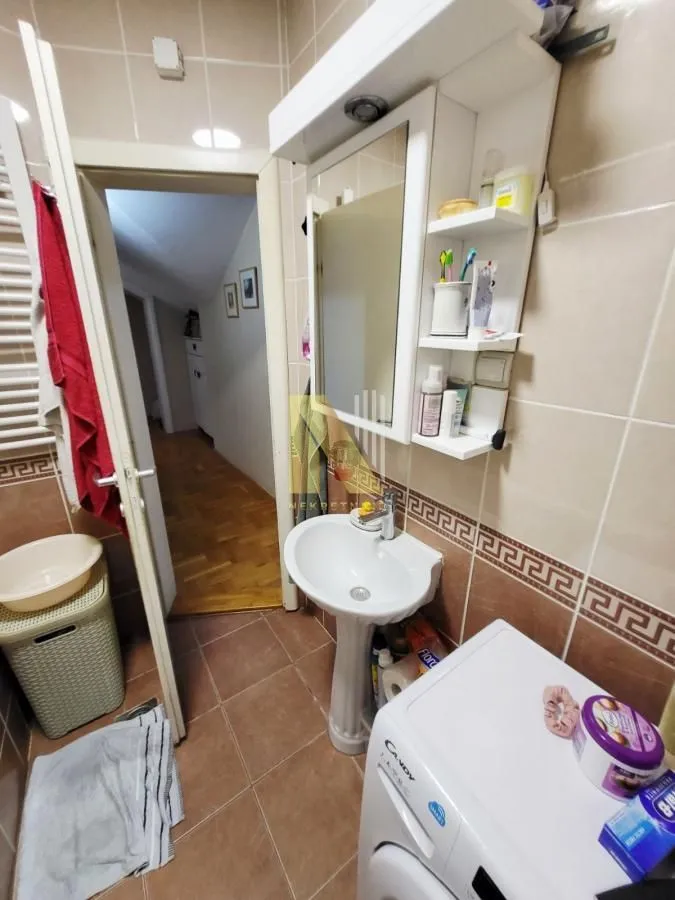 Prodaja, trosoban stan, 80m², Nova Detelinara, Novi Sad Sve Podlokacije