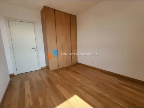 Rent, four bedroom apartment, 100m², Novi Beograd Blok 65, Novi Beograd Sve Podlokacije - image 7
