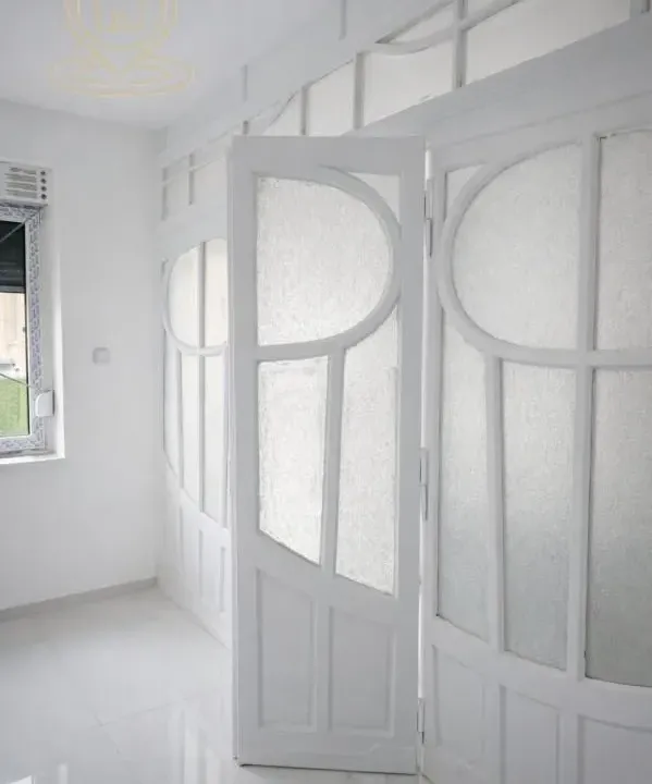 Izdavanje, poslovni prostor, 240m², Sajmište, Novi Sad