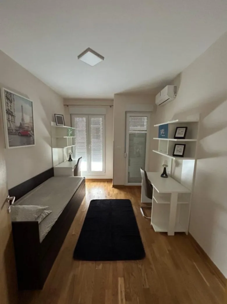 Rent, two bedroom apartment, 64m², City Kvart, Podgorica