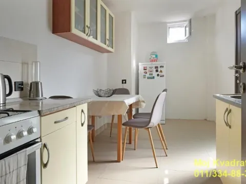 Prodaja, trosoban stan, 68m², Stari Grad, Beograd - image 4