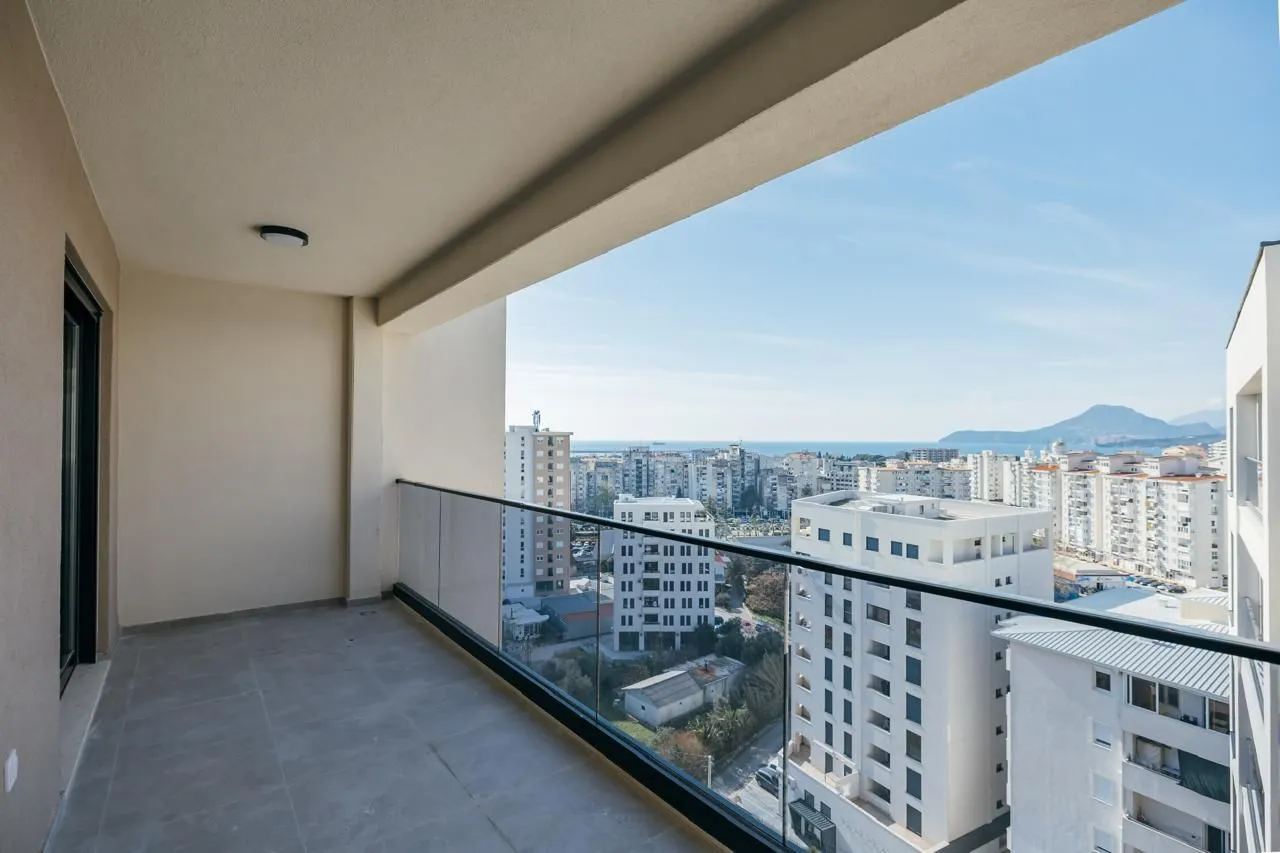 Sale, three bedroom apartment, 128m², Centar, Bar