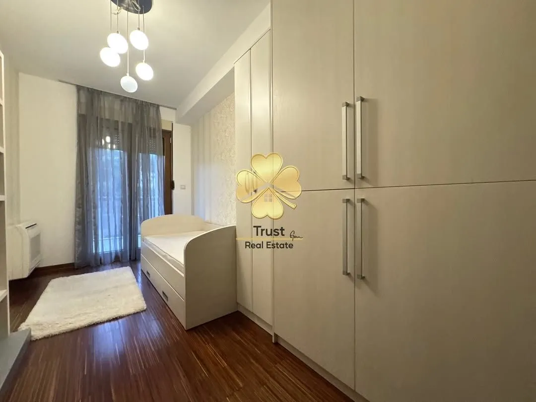 Rent, two bedroom apartment, 80m², Gorica C, Podgorica