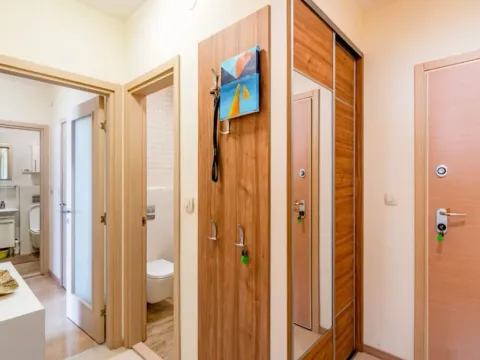 Prodaja, stan, 72m², City Kvart, Podgorica - image 6