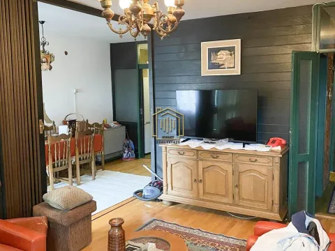 Izdavanje, trosoban stan, 95m², Blok 5, Podgorica - image 2