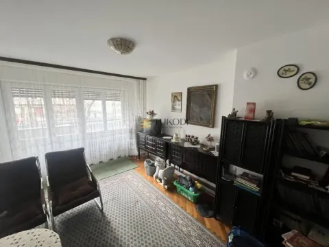 Sale, four bedroom apartment, 90m², Stari grad, Novi Sad - image 6