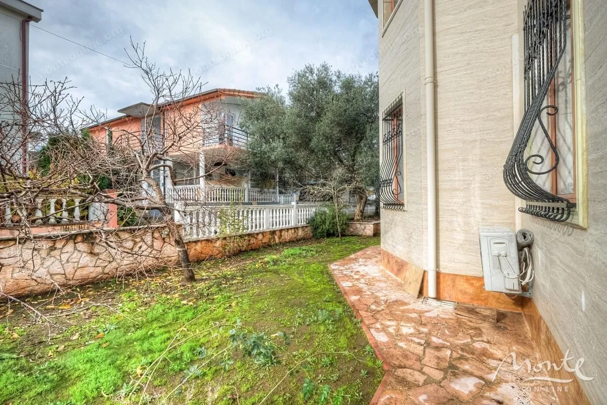Sale, house, 372m², Radovići, Tivat