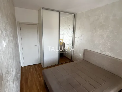 Prodaja, jednosoban stan, 43m², Stari Aerodrom, Podgorica - image 5