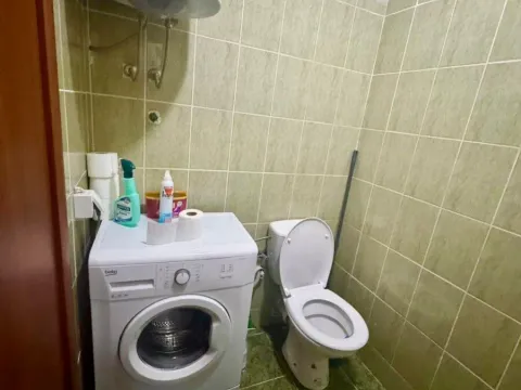 Rent, one bedroom apartment, 40m², Krivi Most, Podgorica - image 18